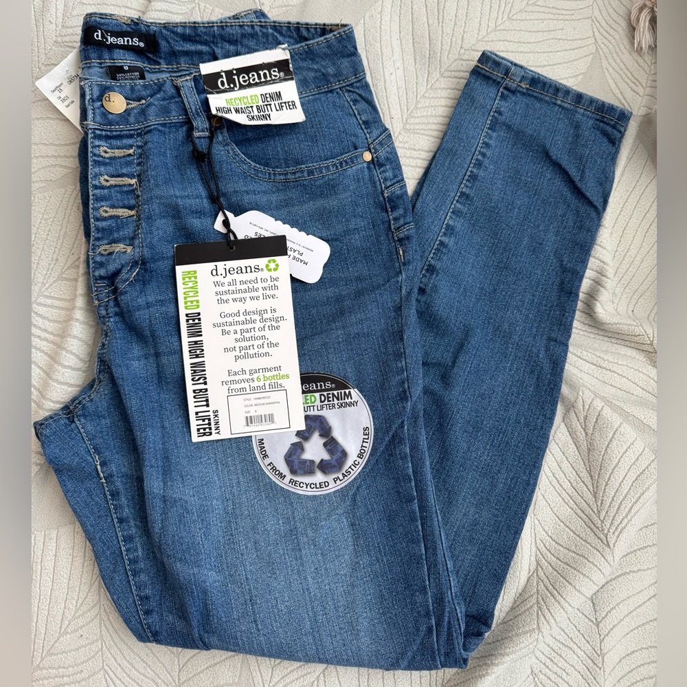 D. Jeans Women's High Rise Indigo Denim